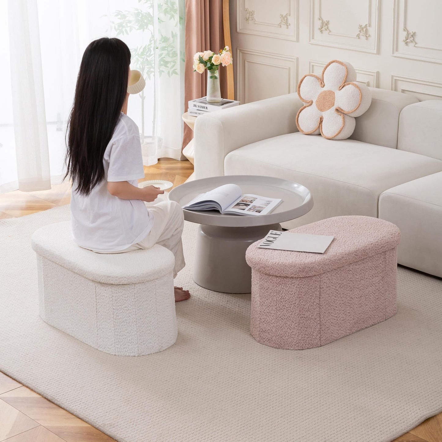30" Oval Foldable Ottoman with Storage, White