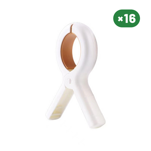 Plastic Clothes Pins 16 Units