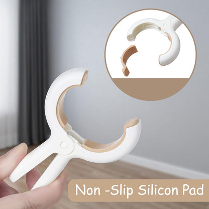 Plastic Clothes Pins 16 Units