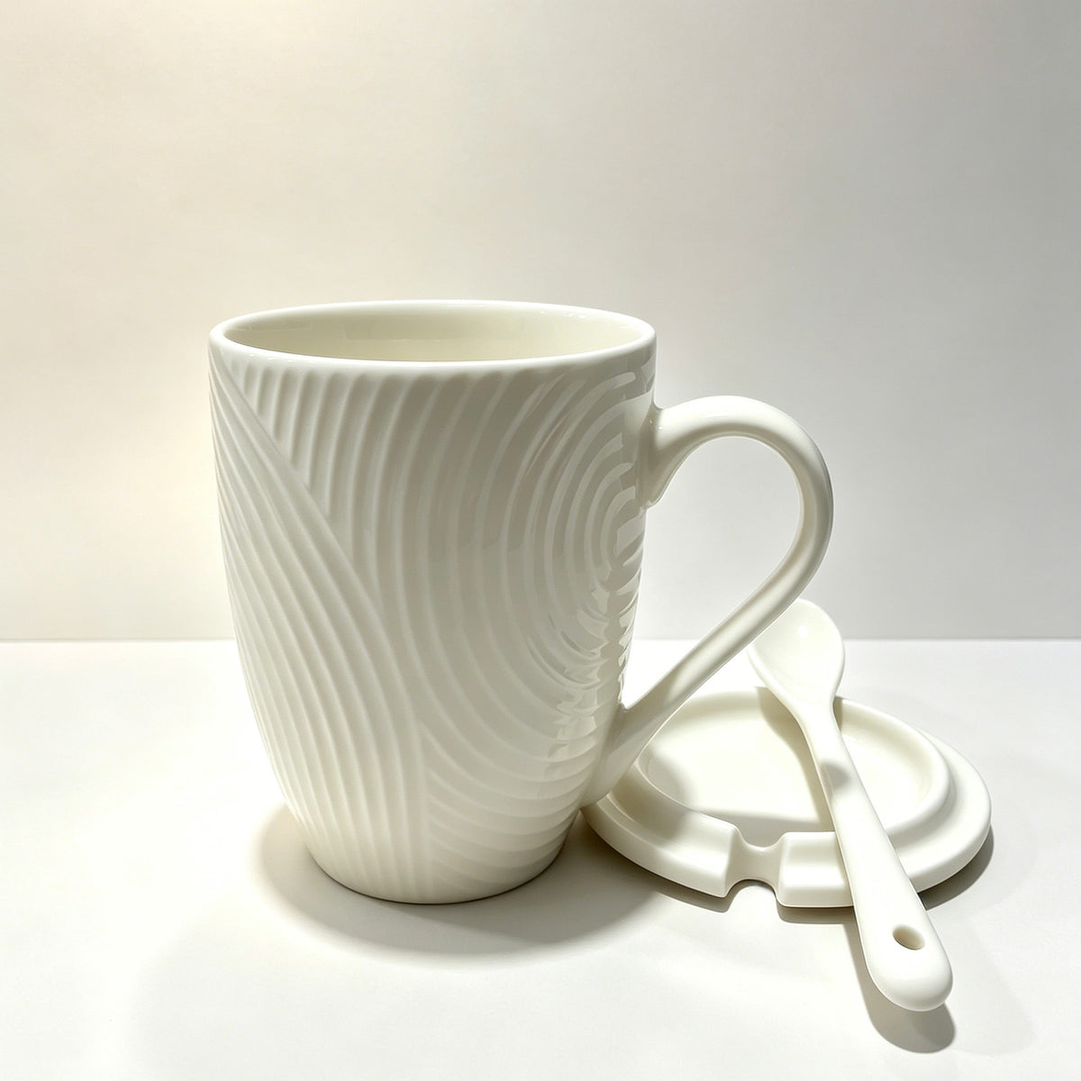 Cream White Embossed Ceramic Mug Set with Lid & Spoon