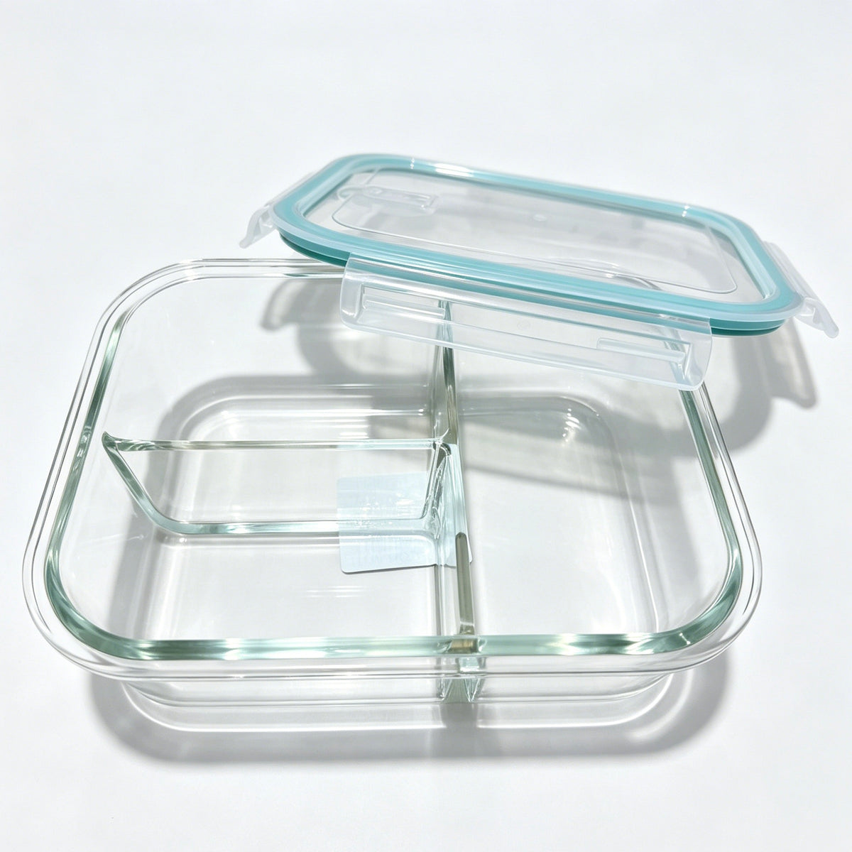 1520ml Borosilicate Glass Food Storage Container with Built-in Glass Divider, Rotatable Vent Valve, Airtight Lid, Microwave & Oven Safe Meal Prep Box