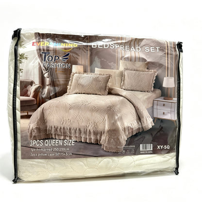 Thick Weight Elegant Lace Ruffle Quilted Bedspread Set, Queen Size 3PCS, Floral Embossed Pattern,  Random Color Delivery ，Not Thin Style XY‑5Q