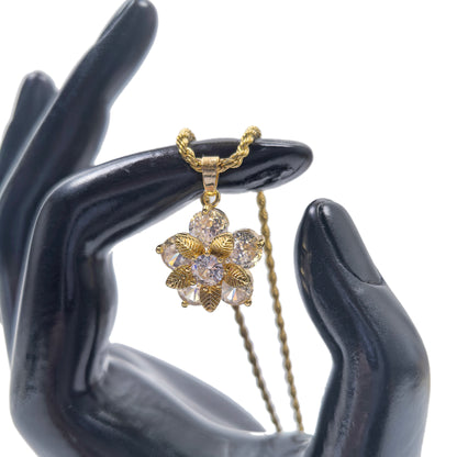 Gold Plated Crystal Daisy Pendants Necklace