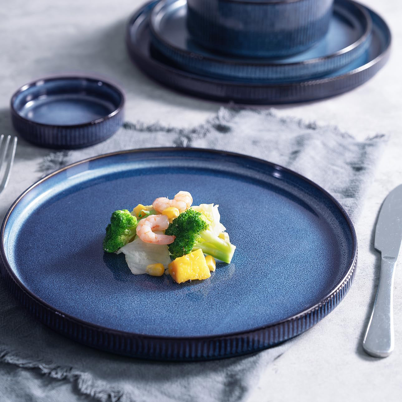 16-Piece Stoneware Dinnerware Set, Service for 4